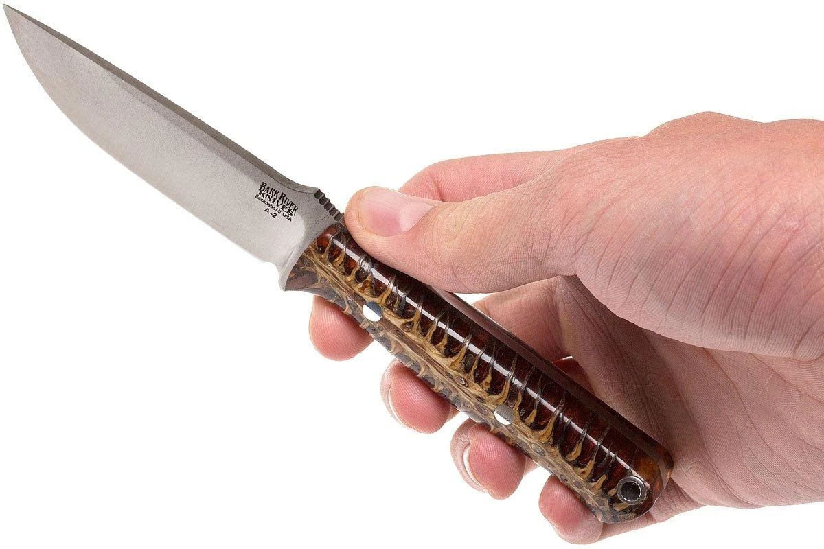 Bark River Bravo EDC A2, Orange & Red Pinecone, Funda Negra - Imagen 6