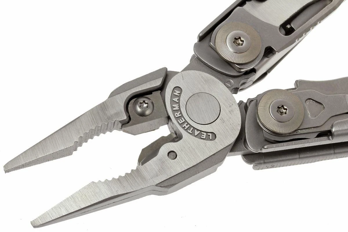 Leatherman Surge Multiherramienta, Funda Nailon - Imagen 2
